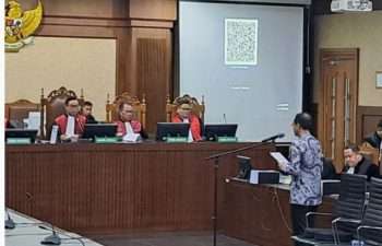 Bintang Mahaputera Adipradana Dibalas Jeruji Besi, Nadiem: Apakah Negara Sekejam itu?