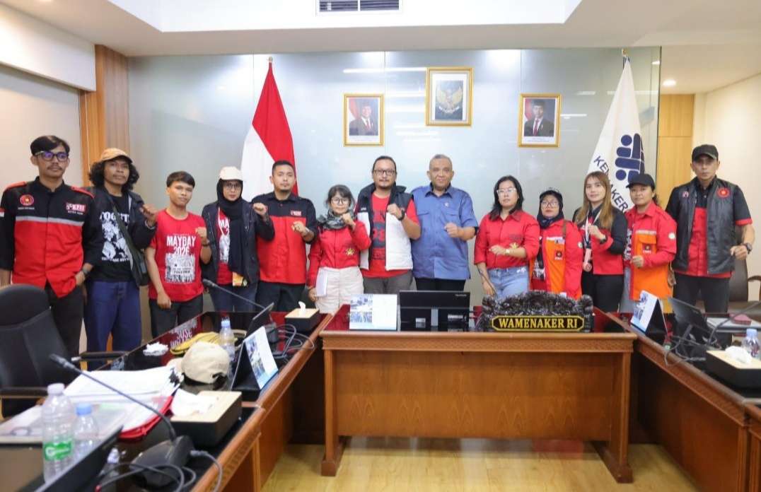 Terima Aspirasi KPBI, Kemnaker Siapkan Tindak Lanjut Aduan PHK dan Perlindungan Pekerja Terima Aspirasi KPBI, Kemnaker Siapkan Tindak Lanjut Aduan PHK dan Perlindungan Pekerja