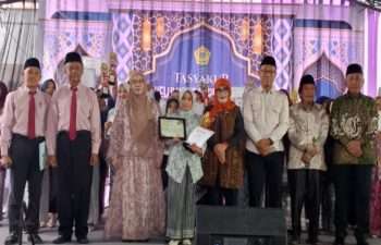 Tasyakuran Kelulusan Kelas IX SMPS Islam Ayatra Berjalan Khidmat