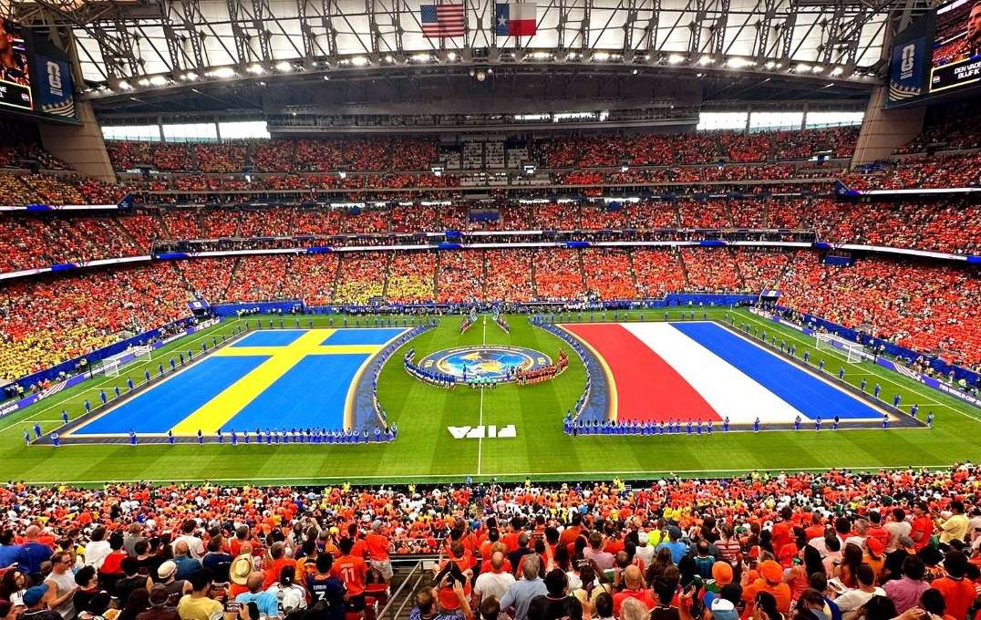 De Orange Belanda Gasak The Yellow Blue Swedia 5-1 De Orange Belanda Gasak The Yellow Blue Swedia 5-1
