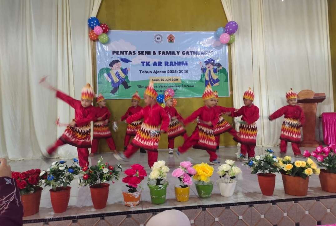 Pentas Seni dan Penyerahan Ijazah TK Ar Rahim Pao-Pao: Tutup Tahun Ajaran, Buka Jenjang Pendidikan Baru