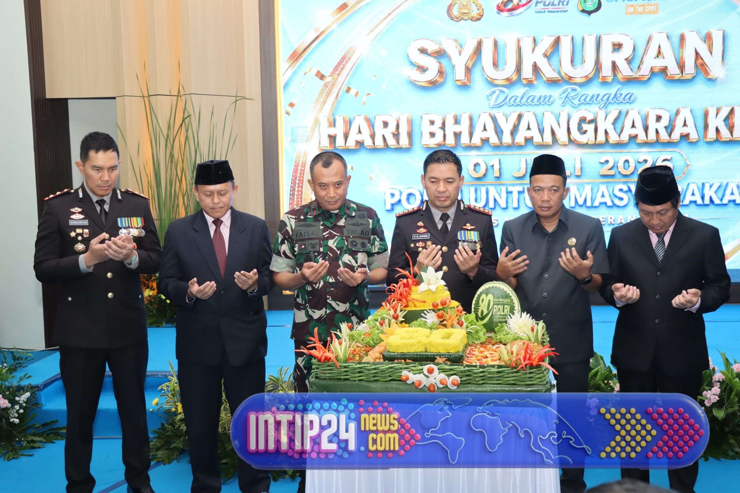 Polres Metro Tangerang Kota Gelar Syukuran Hari Bhayangkara ke-80 Bersama Forkopimda, Perkuat Sinergi untuk Masyarakat Polres Metro Tangerang Kota Gelar Syukuran Hari Bhayangkara ke-80 Bersama Forkopimda, Perkuat Sinergi untuk Masyarakat