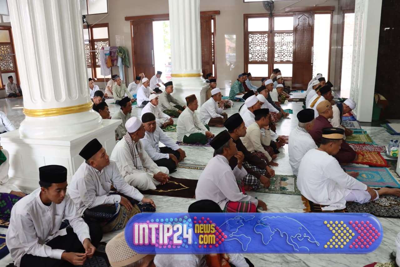 Jumling di Sukadiri, Kapolresta Tangerang Ajak Warga Jadi Penangkal Hoaks Kebakaran TPA Jatiwaringin