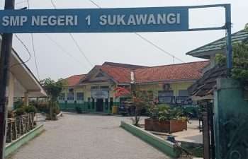 Kepala Sekolah Bungkam, Dugaan Pungli Raport di SMPN 1 Sukawangi Menguat — Jabatan Komite Dirangkap Kepala Desa Picu Konflik Kepentingan