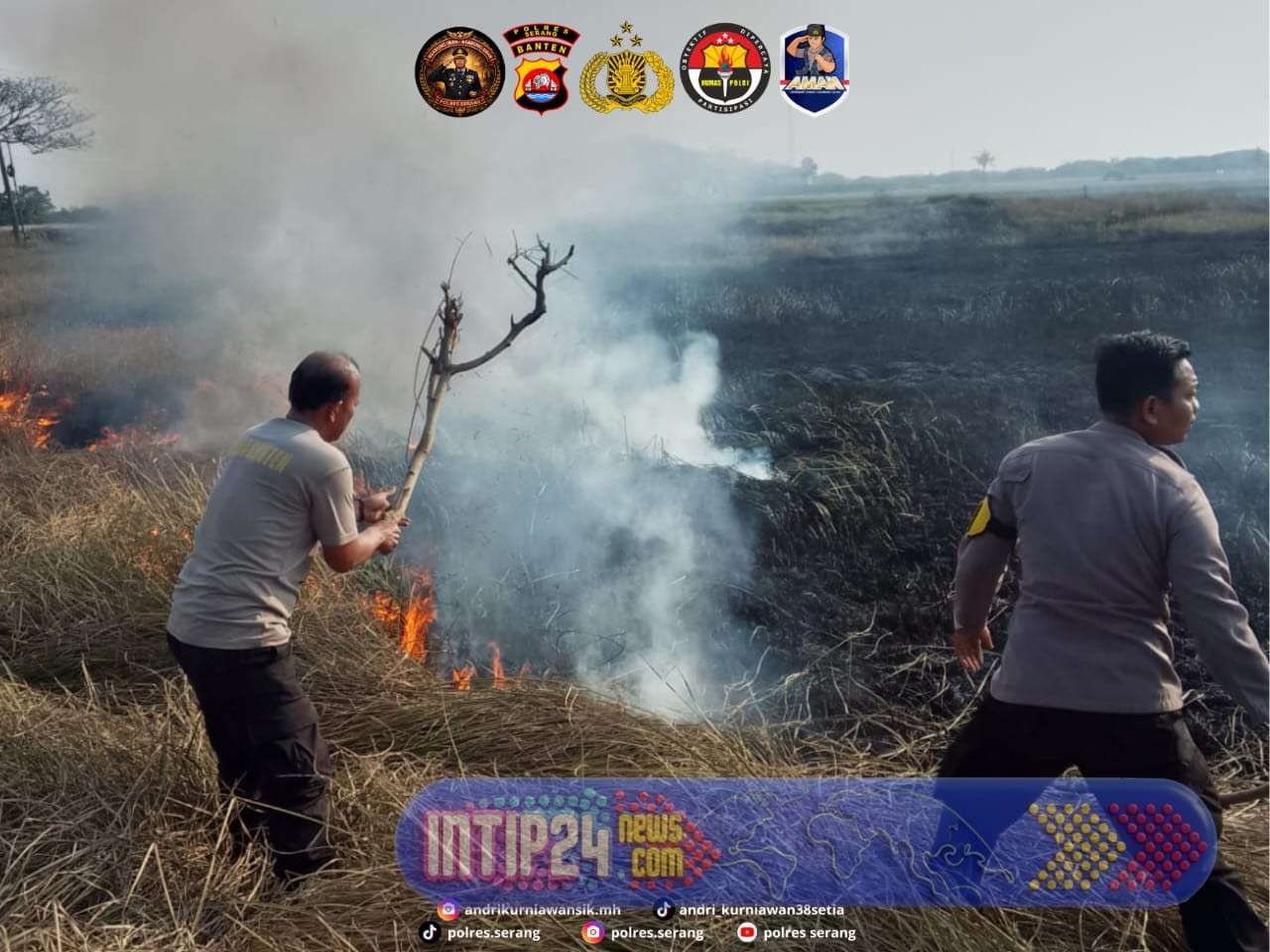 Personel Polsek Pontang Bergerak Cepat Padamkan Kebakaran Lahan Sawah di Desa Linduk Personel Polsek Pontang Bergerak Cepat Padamkan Kebakaran Lahan Sawah di Desa Linduk