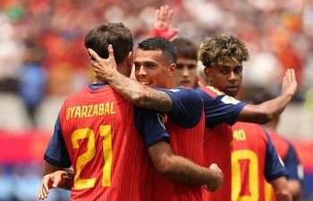 La Rojo Bekuk Unsere Burschen 3-0, Mikel Oyarzabal Bawa Spanyol Lolos 16 Besar