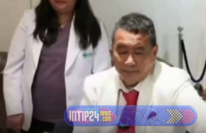 Hotman Paris Mundur sebagai Kuasa Hukum Febrie Adriansyah, Ingin Fokus Berobat ke Singapura Hotman Paris Mundur sebagai Kuasa Hukum Febrie Adriansyah, Ingin Fokus Berobat ke Singapura