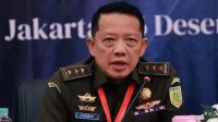 Breaking News: Rumah Jaksa Agung Tindak Pidana Khusus Kejagung Digeledah Polisi Breaking News: Rumah Jaksa Agung Tindak Pidana Khusus Kejagung Digeledah Polisi
