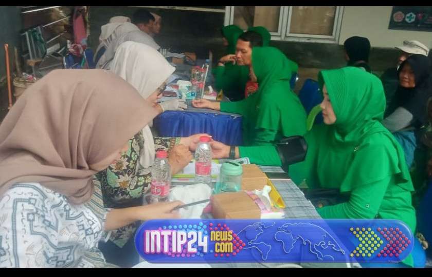 Koramil 09/Cibarusah Gelar Bhakti Kesehatan Gratis, Warga Antusias dan Sambut Positif