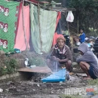 Update Gempa NTT: Korban Tewas 68 Orang, 12.800 Tak Dapat Kembali ke Rumah