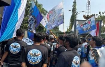 XTC Sexyroad Indonesia DPC Kabupaten Bekasi Gelar Aksi di Depan Pemkab, Soroti Kinerja DLH