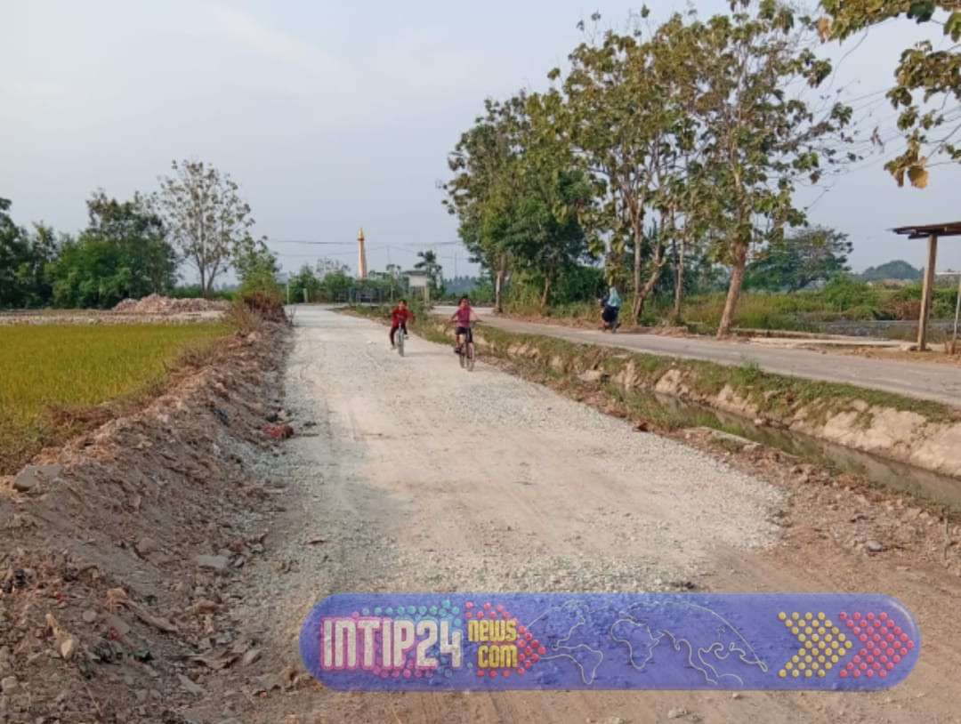 Pembangunan Jalan Poros Puser–Samparwadi Disambut Warga, Pegiat Minta Pengawasan Kualitas Diperketat Pembangunan Jalan Poros Puser–Samparwadi Disambut Warga, Pegiat Minta Pengawasan Kualitas Diperketat