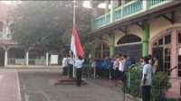 Kompol Nurjaya, SH Pimpin Upacara Bendera di SMK Yupentek Kota Tangerang, Wujudkan Sekolah Aman dan Berkarakter