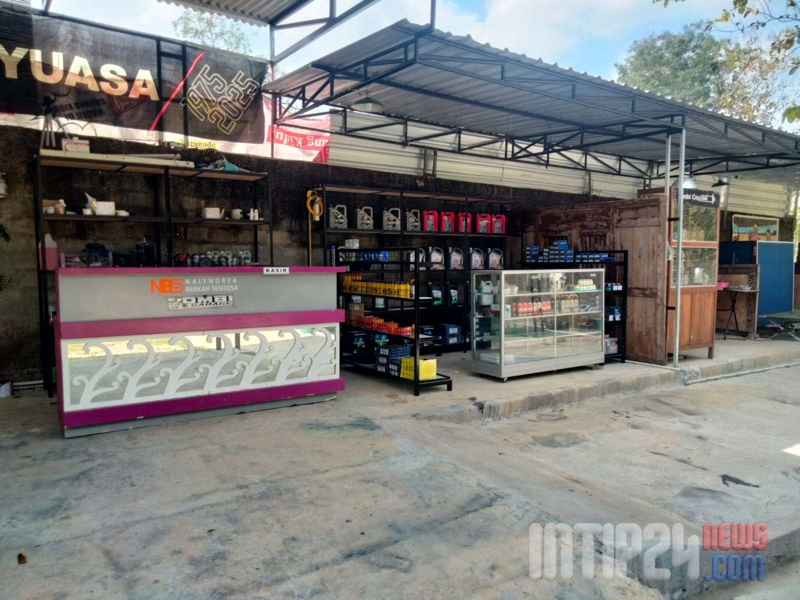 Bengkel Mobil OMBI GARAGE Gunungkidul: Solusi Tepat untuk Mobil Baru Hingga Mobil Kuno Bengkel Mobil OMBI GARAGE Gunungkidul: Solusi Tepat untuk Mobil Baru Hingga Mobil Kuno