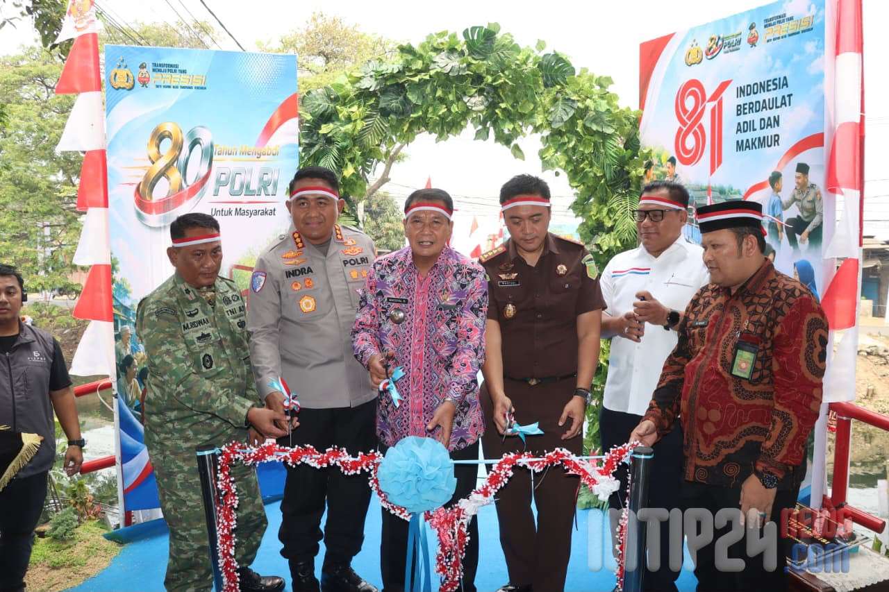 Polresta Tangerang Bangun dan Revitalisasi 14 Jembatan Merah Putih, Bantu Tingkatkan Konektivitas Warga Polresta Tangerang Bangun dan Revitalisasi 14 Jembatan Merah Putih, Bantu Tingkatkan Konektivitas Warga