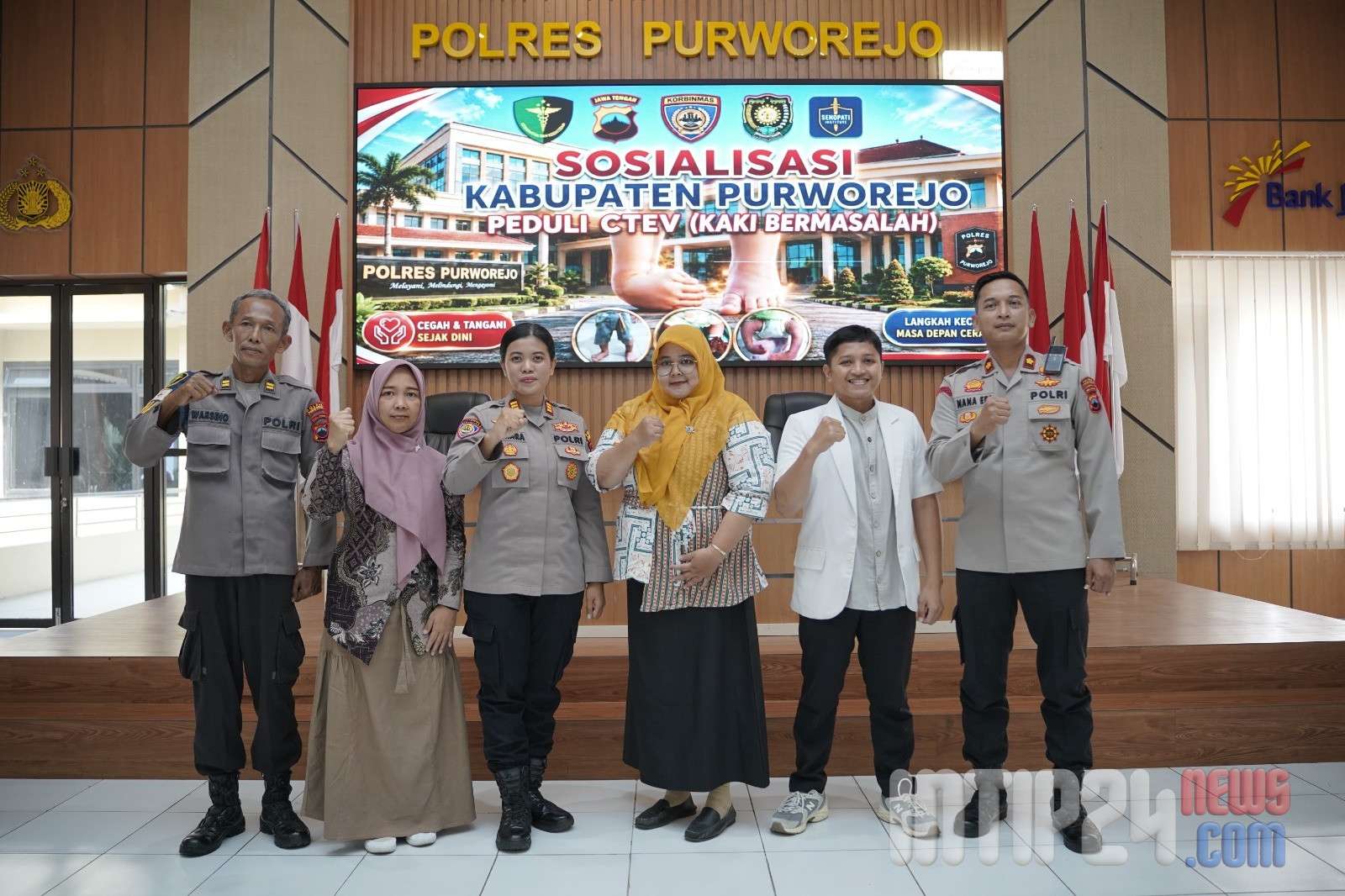Polres Purworejo Turunkan Bhabin Kamtibmas, Buru Anak Penderita CTEV Hingga ke Dusun Polres Purworejo Turunkan Bhabin Kamtibmas, Buru Anak Penderita CTEV Hingga ke Dusun
