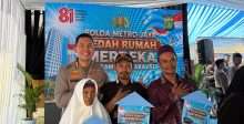 Kapolda Metro Jaya Resmikan Bedah Rumah Merdeka, 34 Warga Terima Kunci Rumah Layak Huni