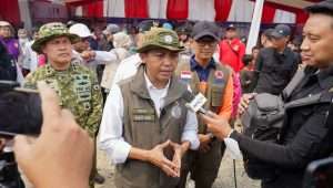 Karhutla Pelalawan, Menhut Raja Antoni: Jangan Tinggalkan Lokasi Sebelum Pendinginan Tuntas