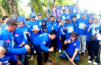 DPC Partai Demokrat Kota Tangerang Tanam 100 Pohon di Sepanjang Kalipasir Kampung Bekelir