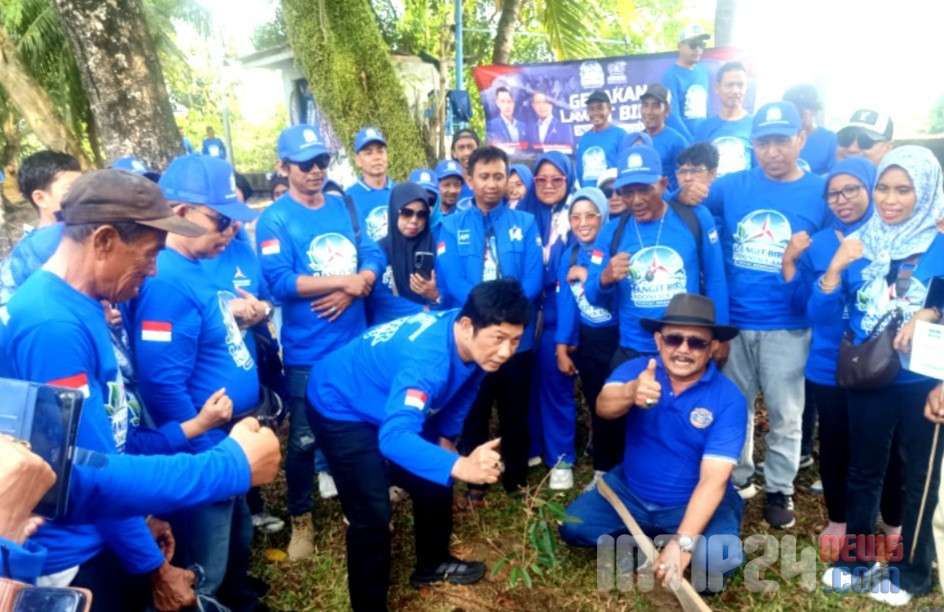 DPC Partai Demokrat Kota Tangerang Tanam 100 Pohon di Sepanjang Kalipasir Kampung Bekelir