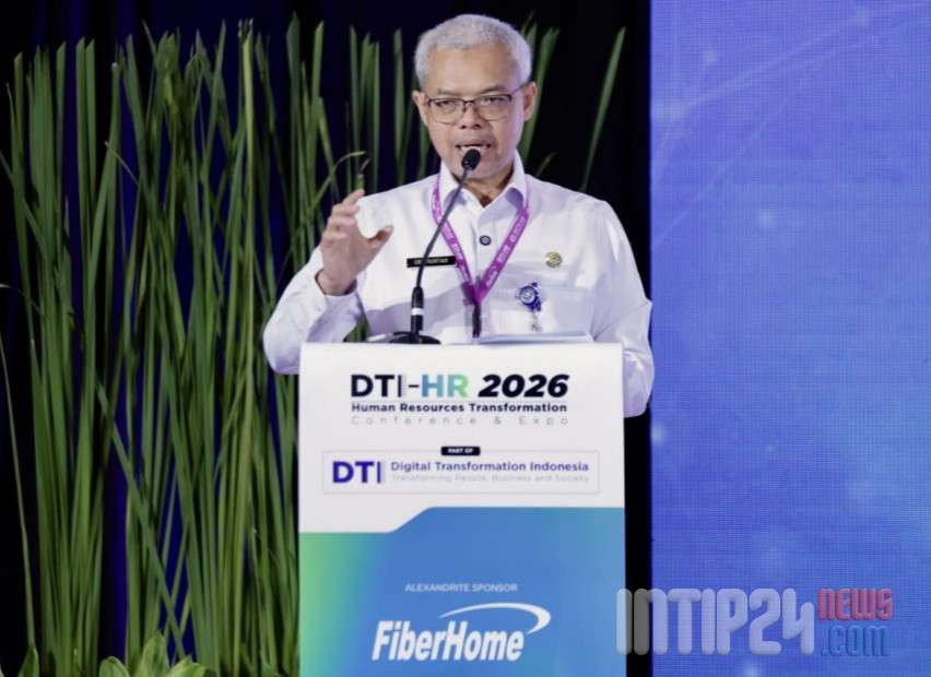 Hadapi Dinamika Dunia Kerja, Kemnaker Sesuaikan Regulasi PKWT hingga Outsourcing