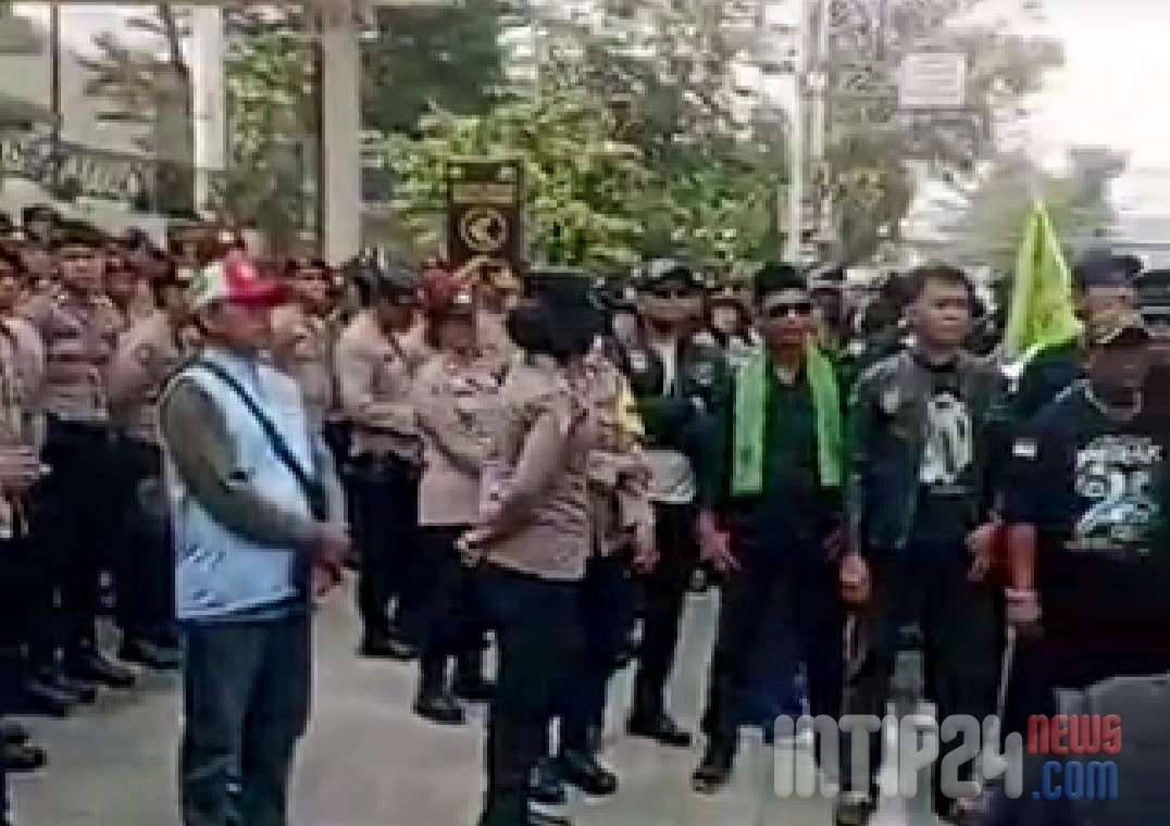 FBR Unjuk Rasa di Cengkareng: Kawal Kasus Hafalan Surat di Pertunjukan Sounds Project