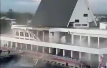 Gempa M 7,7 di NTT: 20 Orang Tewas, 2.000 Orang Lebih Diungsikan