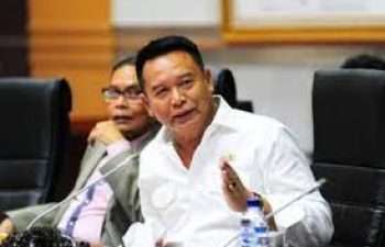 Anggota DPR RI Minta Usut Tuntas Perkara Temuan 955 Pucuk Senjata Api di Sekolah