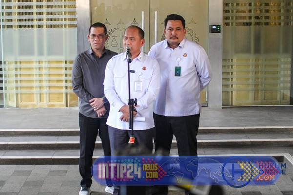 Up Date Kasus Mantan Jampidsus: Kejagung Belum Ungkap Kejelasan Perkara TPPU yang Menjerat FA