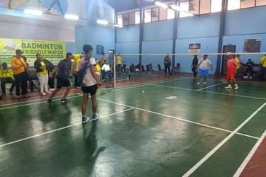 IMG-20261025-WA9259-375x250 Meriahkan HUT ke-62 Partai Golkar, DPD Golkar Kota Tangerang Gelar Badminton Friendly Match Bersama Pengurus PK se-Kota Tangerang